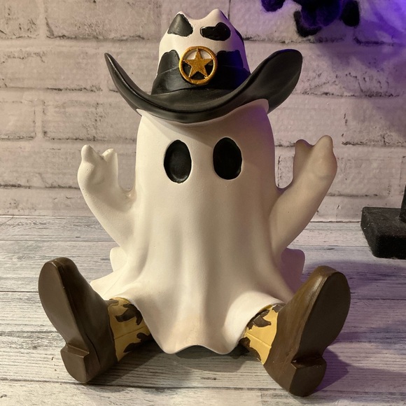 GOBLIN & GHOUL Sitting Cowboy Ghost - Picture 6 of 6